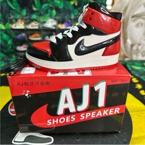 AJ1 Bluetooth Shoes Speaker - Red, Black, White